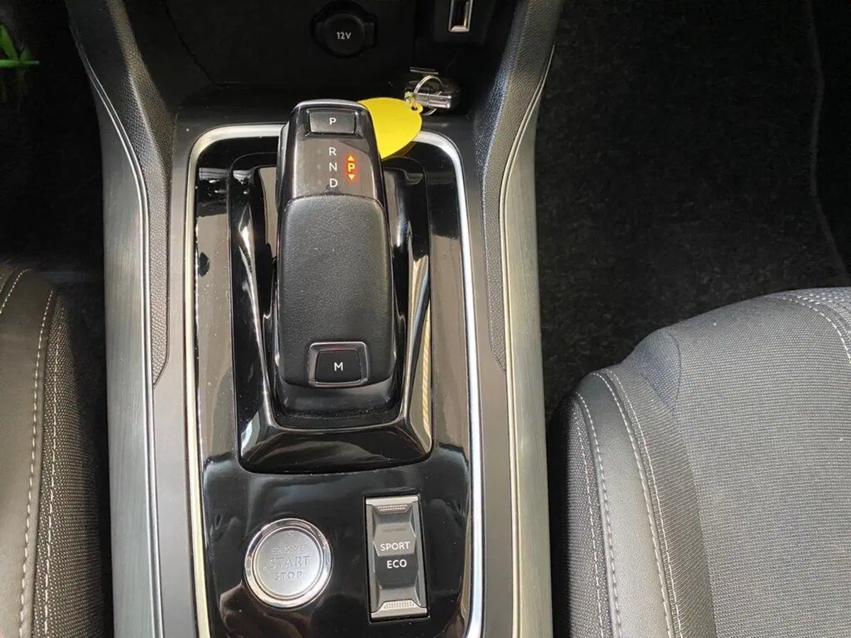 Peugeot 308 SW usata a Torino (11)