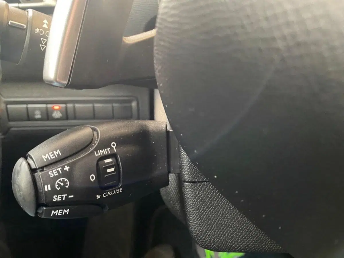 Peugeot 308 SW usata a Torino (12)