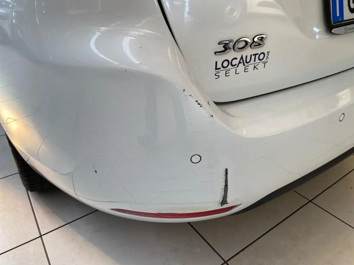 Peugeot 308 SW usata a Torino (14)