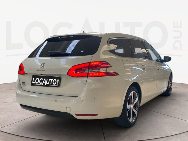 Peugeot 308 SW usata a Torino (4)