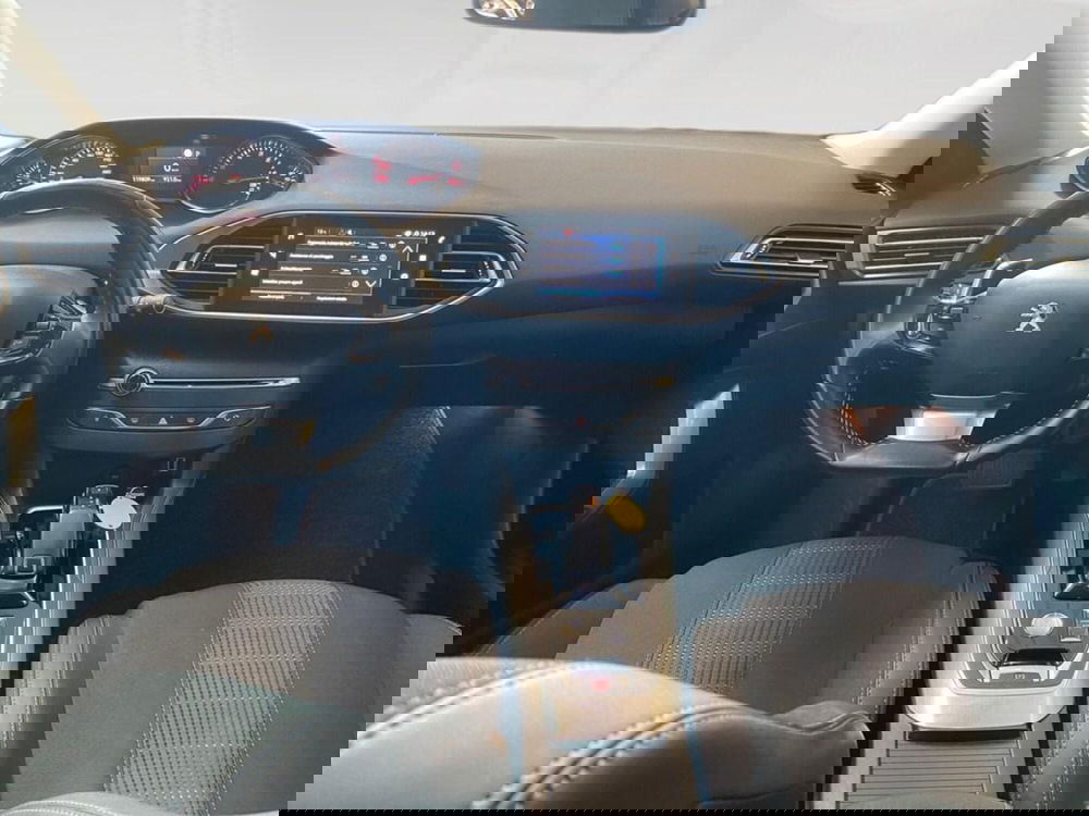 Peugeot 308 SW usata a Torino (6)