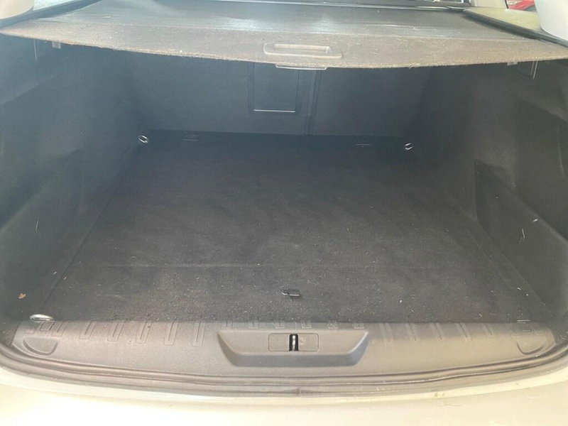 Peugeot 308 SW usata a Torino (9)