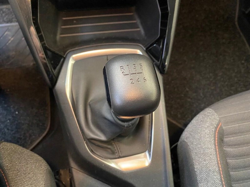 Peugeot 208 usata a Torino (12)