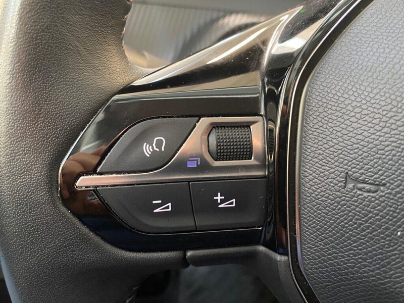 Peugeot 208 usata a Torino (13)