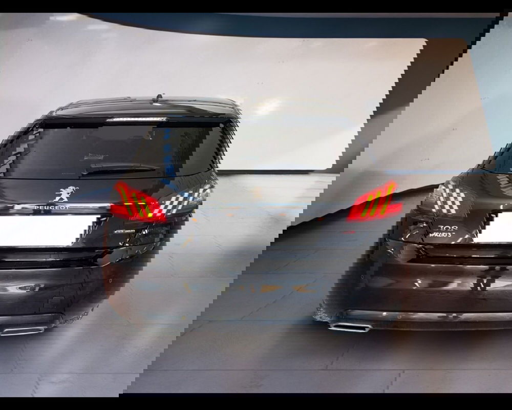 Peugeot 308 Tre Volumi usata a Torino (11)