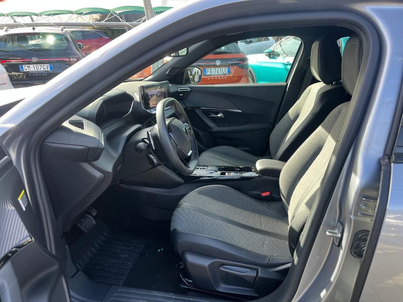 Peugeot 2008 usata a Milano (13)