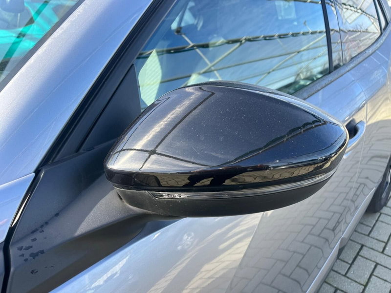 Peugeot 2008 usata a Milano (4)