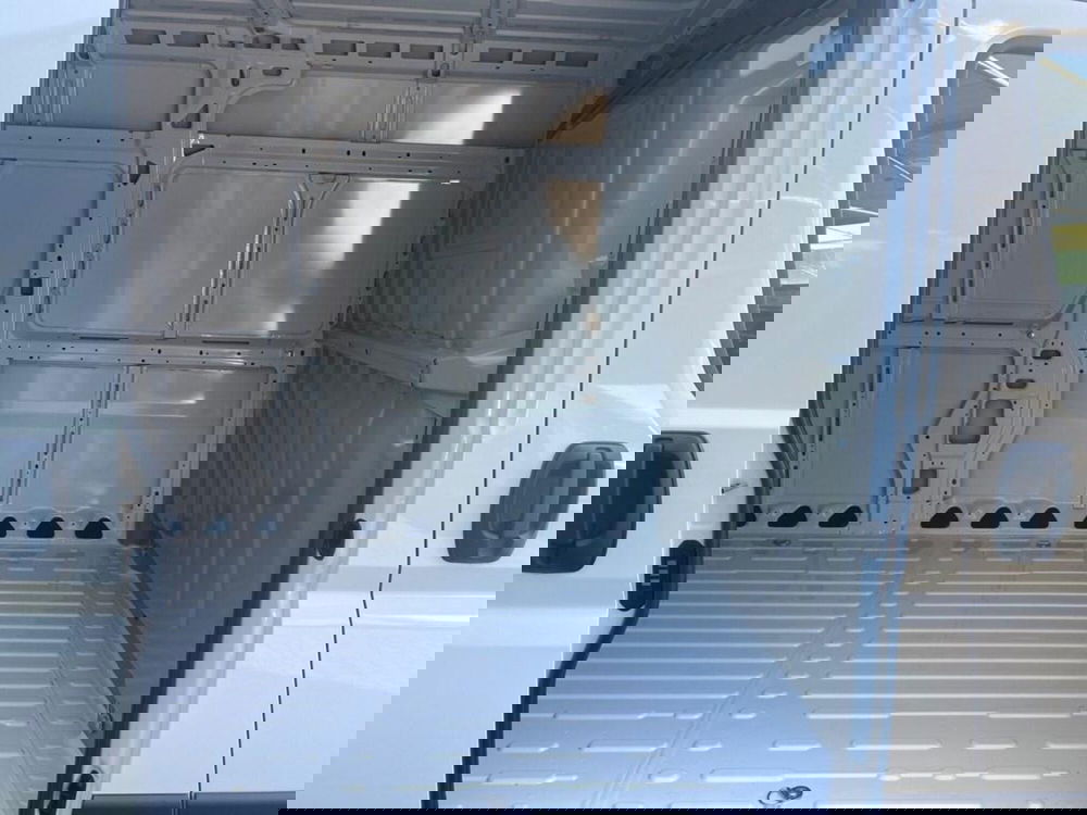 Peugeot Boxer Furgone nuova a Torino (10)