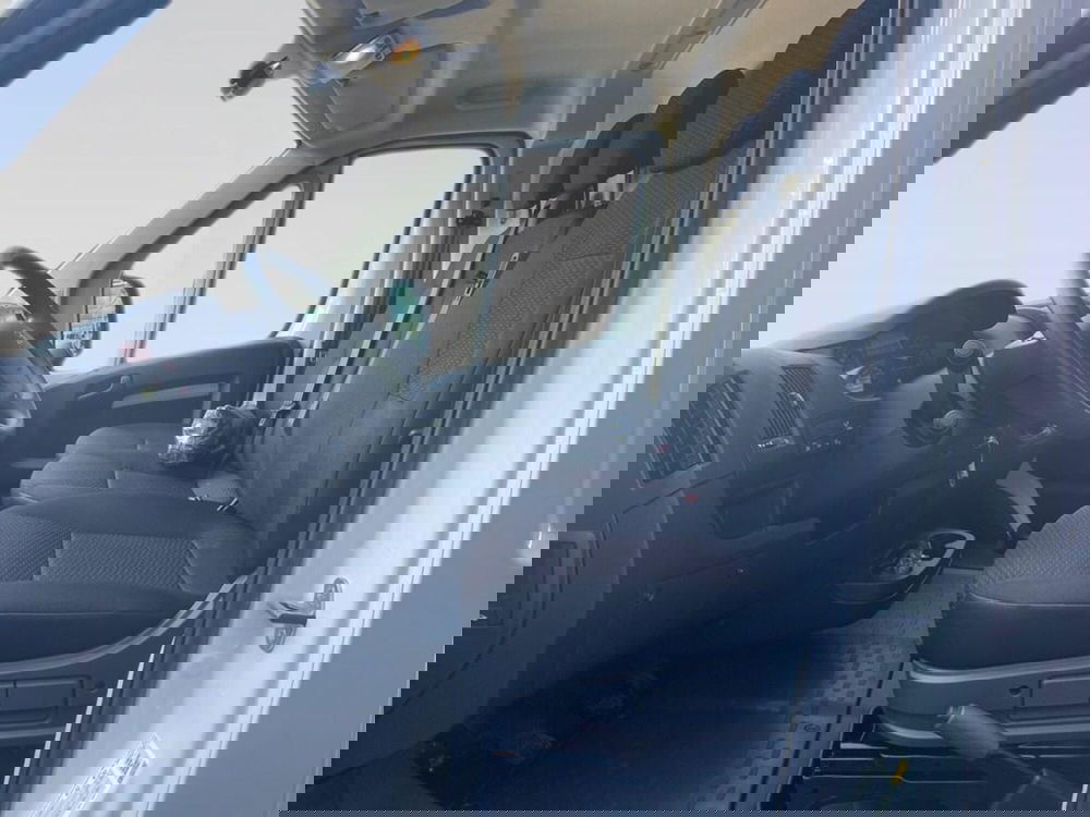 Peugeot Boxer Furgone nuova a Torino (8)