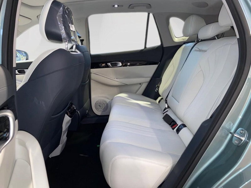 Geely EX5 nuova a Torino (7)