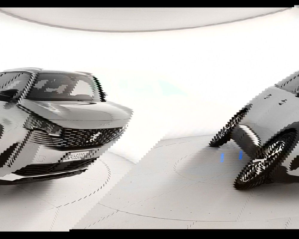 Peugeot 5008 usata a Caserta