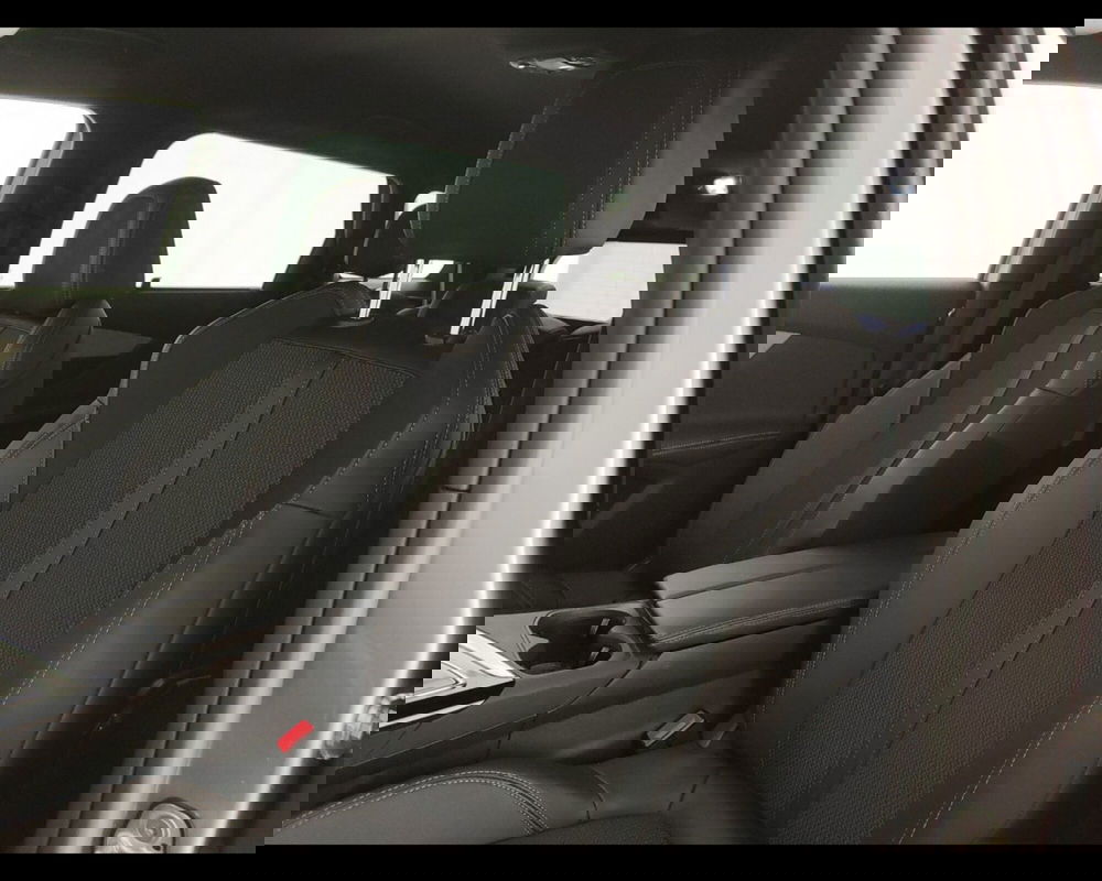 Peugeot 5008 usata a Caserta (18)