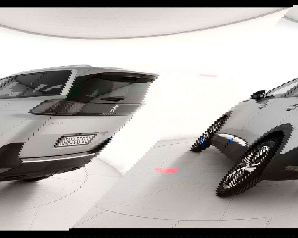 Peugeot 5008 usata a Caserta (5)