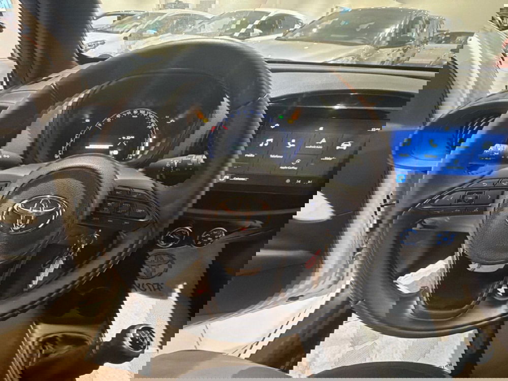 Toyota Aygo X usata a Catania (10)