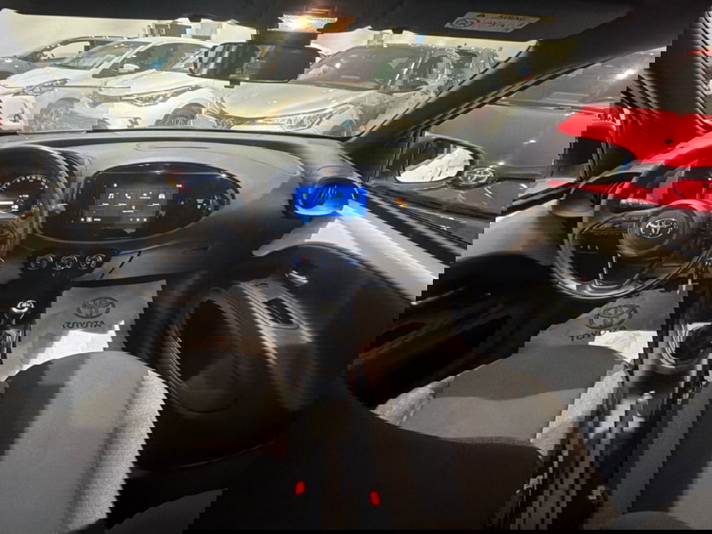 Toyota Aygo X usata a Catania (9)