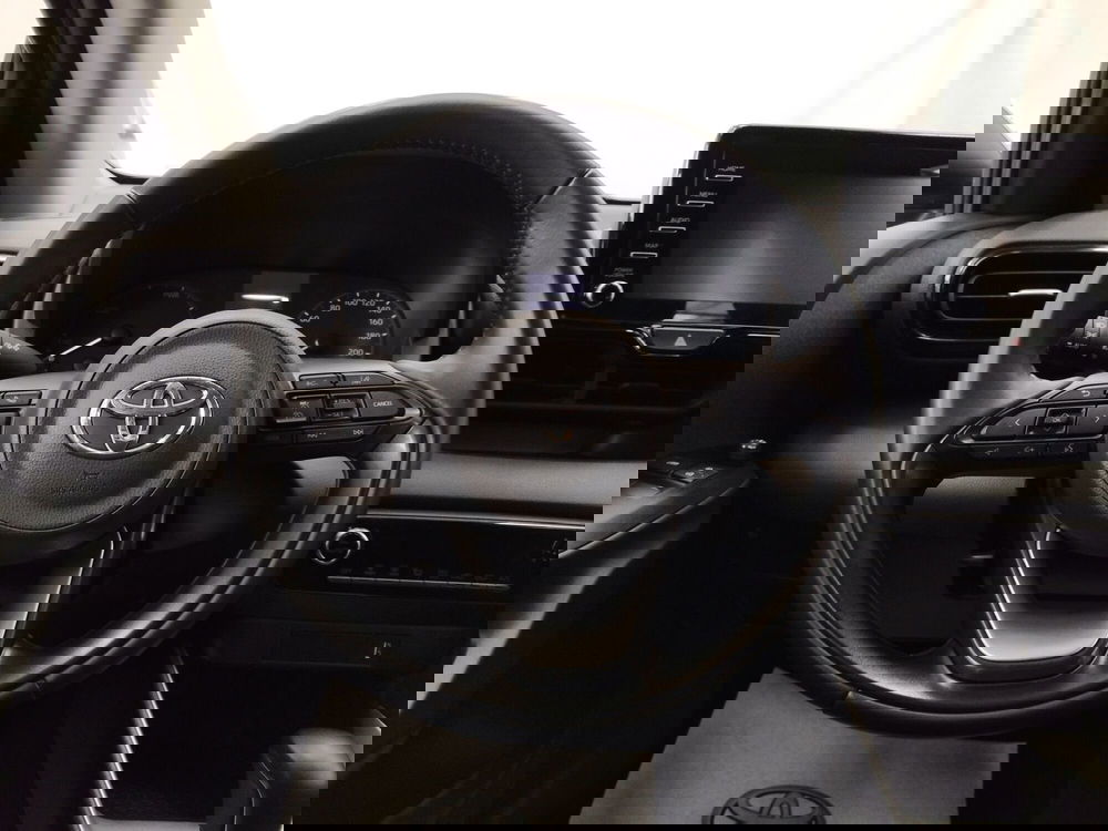 Toyota Yaris usata a Roma (11)