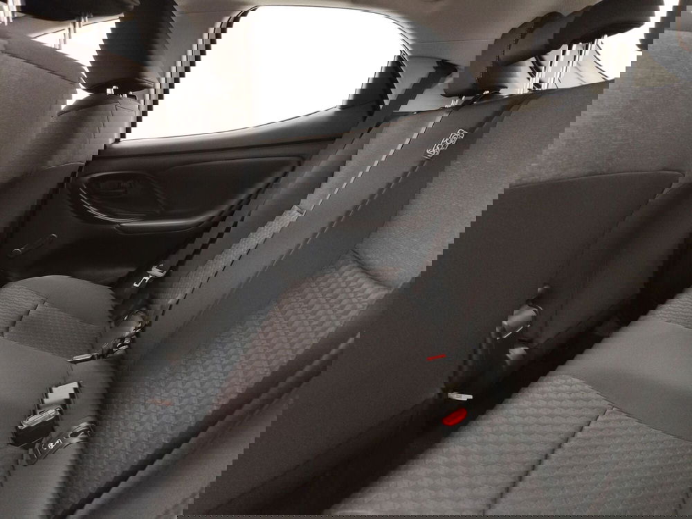 Toyota Yaris usata a Roma (15)