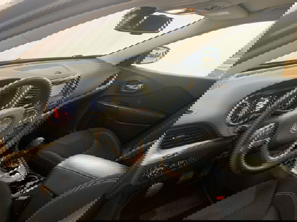 Jeep Cherokee usata a Ferrara (16)