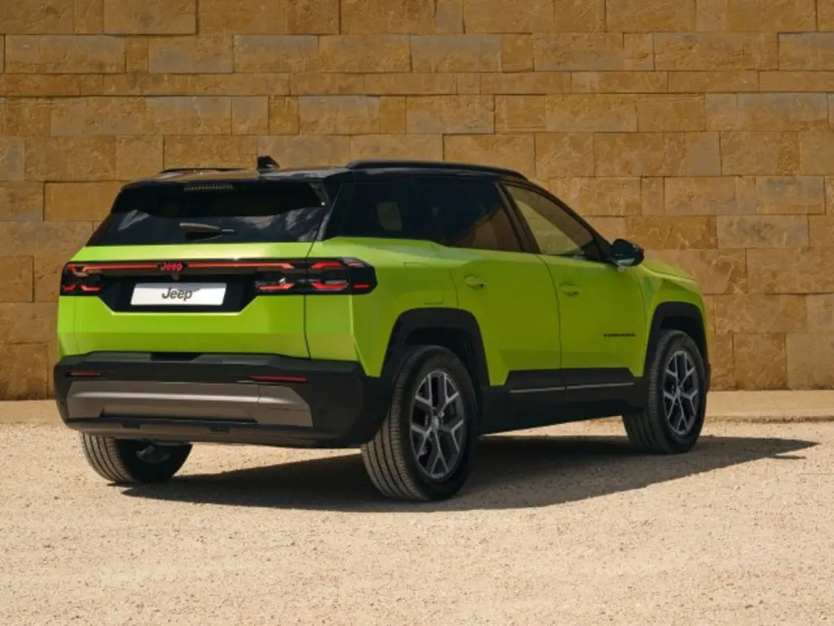 Jeep Compass nuova a Livorno (2)