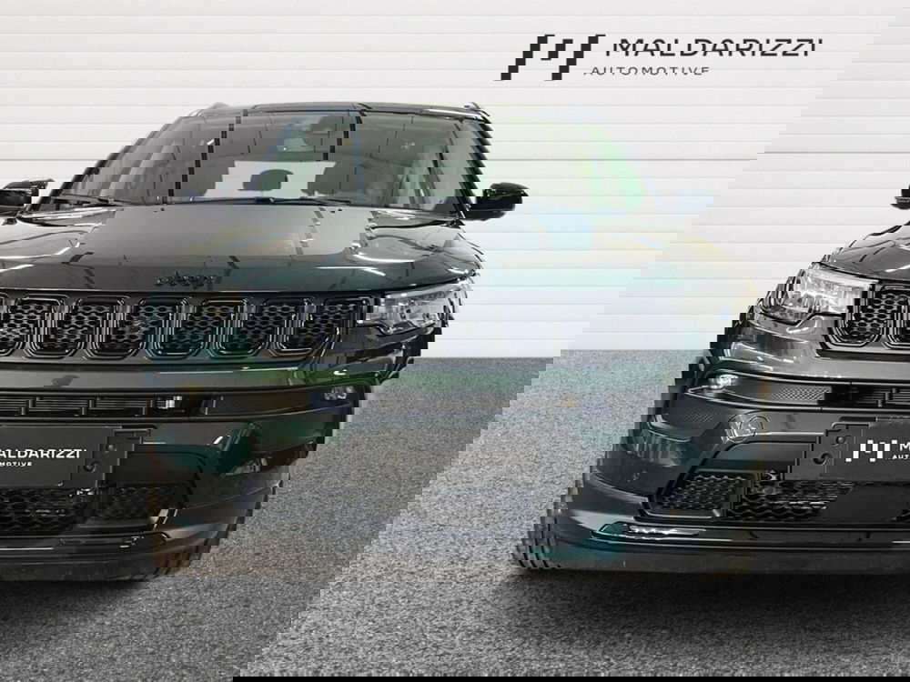 Jeep Compass nuova a Bari (2)