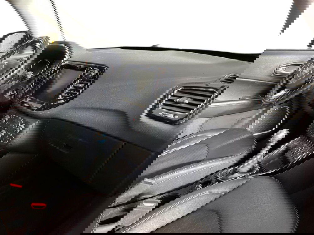 Jeep Compass usata a Bari (9)