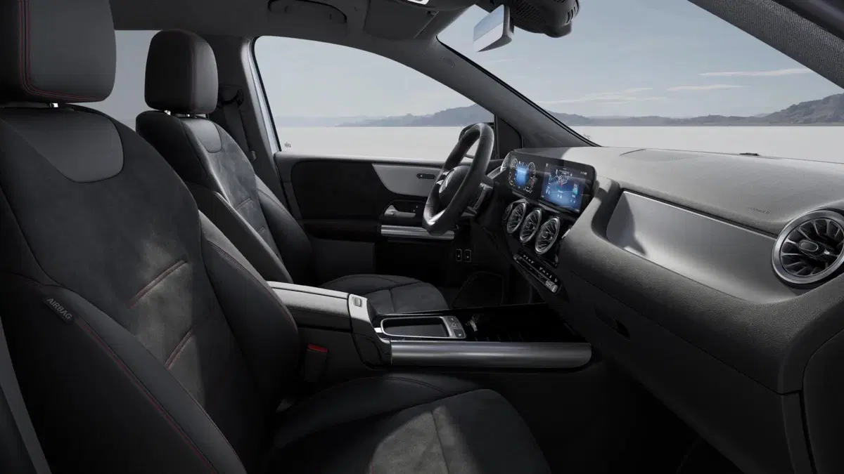 Mercedes-Benz Classe B nuova a Milano (7)