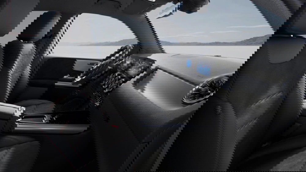 Mercedes-Benz Classe B nuova a Milano (7)