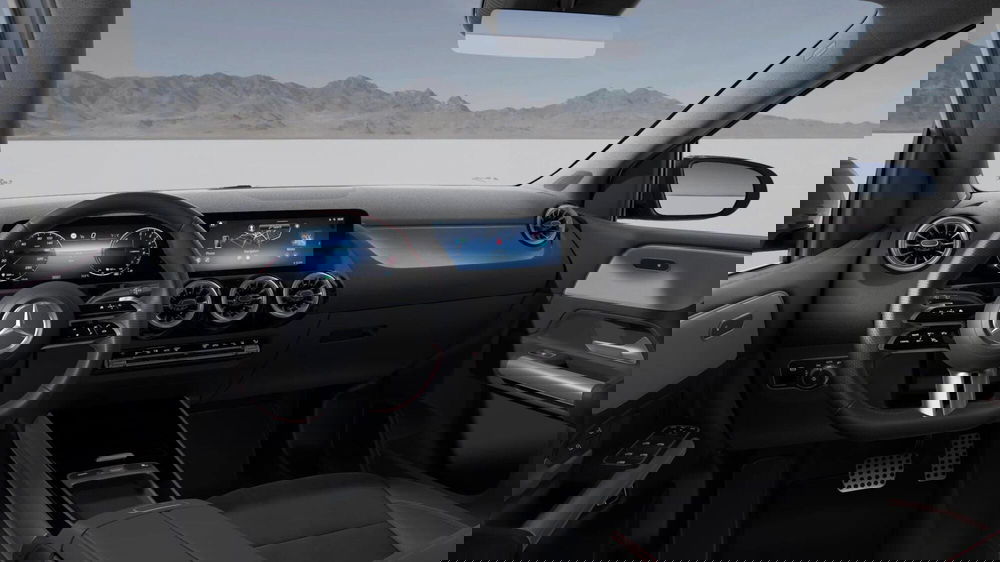 Mercedes-Benz Classe B nuova a Milano (8)