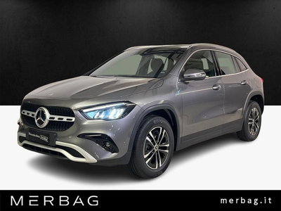 Mercedes-Benz GLA SUV 180 Advanced auto nuova a Milano