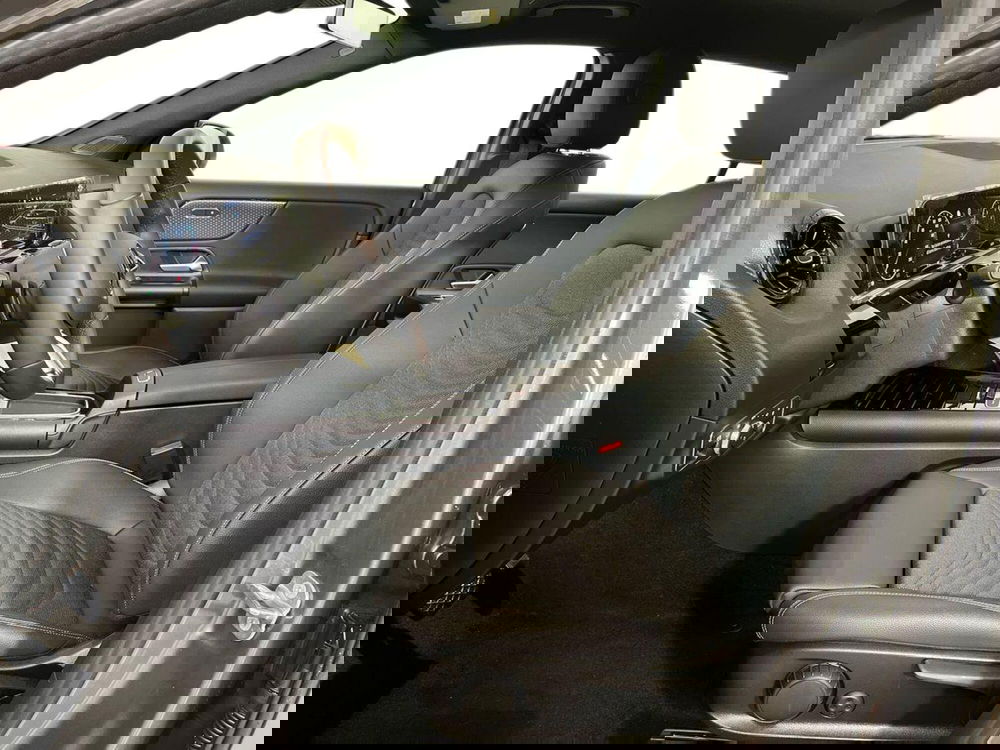 Mercedes-Benz GLA SUV usata a Milano (10)