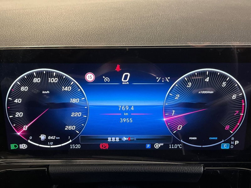 Mercedes-Benz GLA SUV usata a Milano (13)