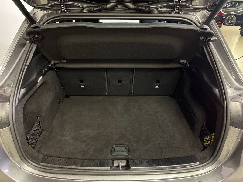 Mercedes-Benz GLA SUV usata a Milano (8)