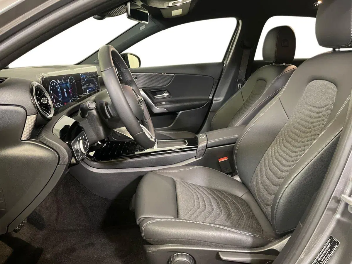 Mercedes-Benz Classe A usata a Milano (10)