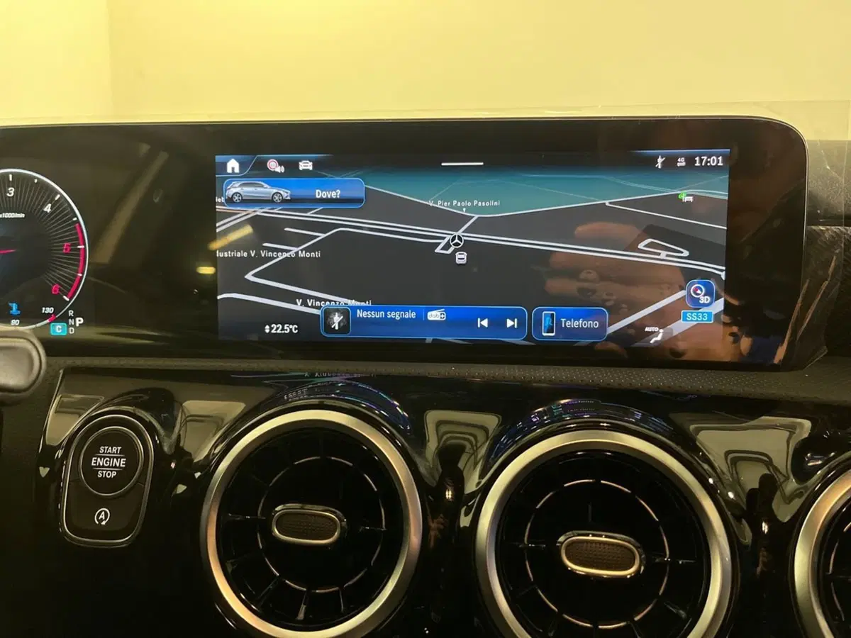 Mercedes-Benz Classe A usata a Milano (12)