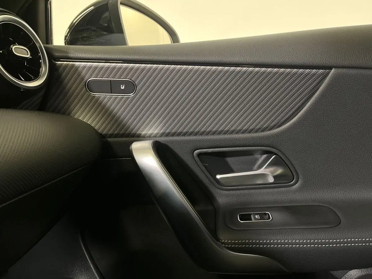 Mercedes-Benz Classe A usata a Milano (19)