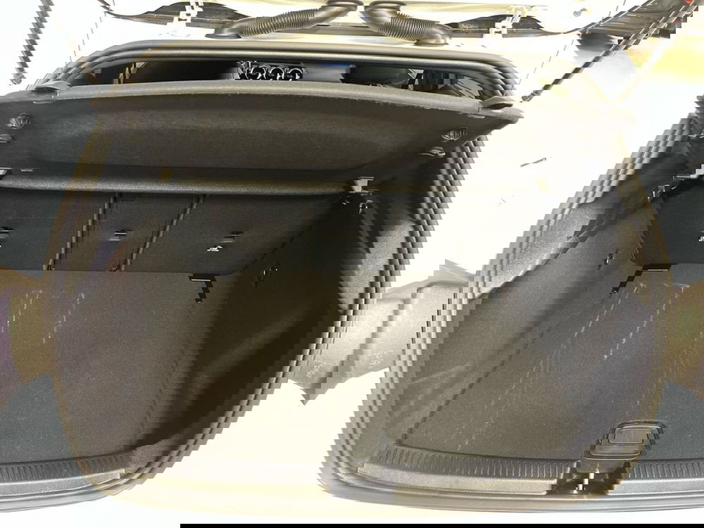 Mercedes-Benz Classe A usata a Milano (8)