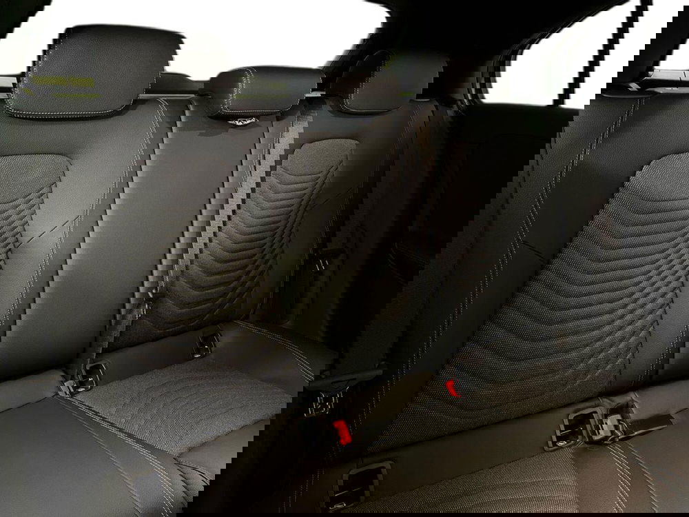 Mercedes-Benz Classe A nuova a Milano (16)