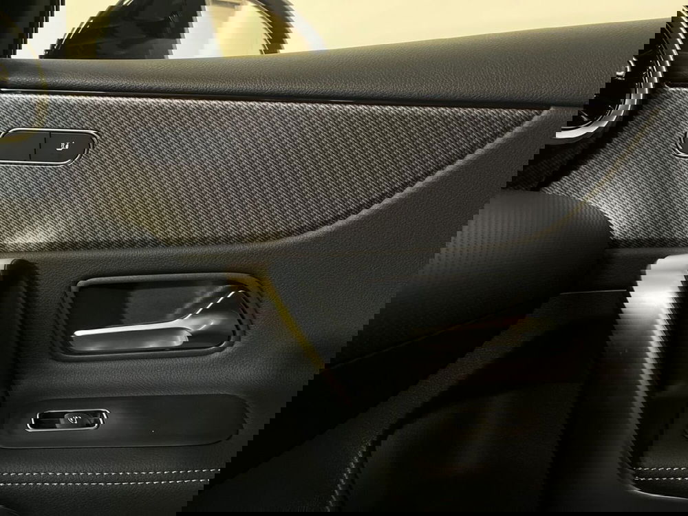 Mercedes-Benz Classe A nuova a Milano (19)