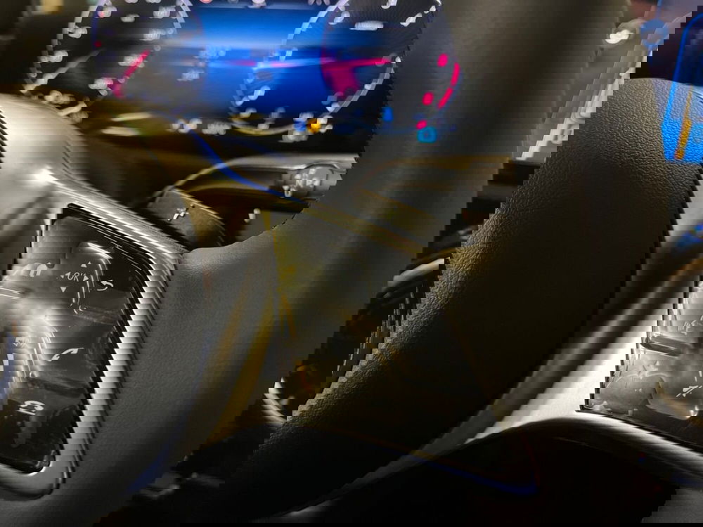 Mercedes-Benz Classe A nuova a Milano (20)