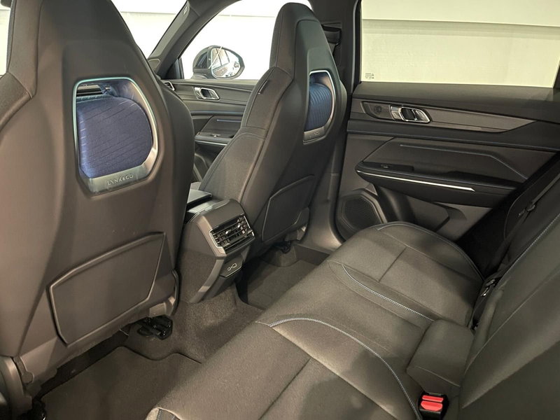 Lynk & Co 01 usata a Como (12)