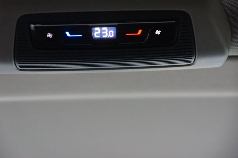 Volkswagen Multivan usata a Torino (14)