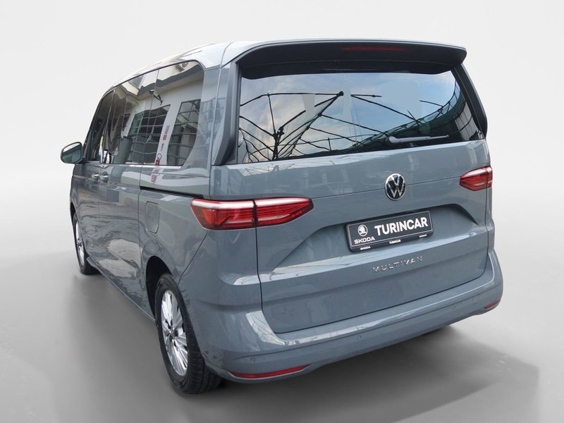 Volkswagen Multivan usata a Torino (5)