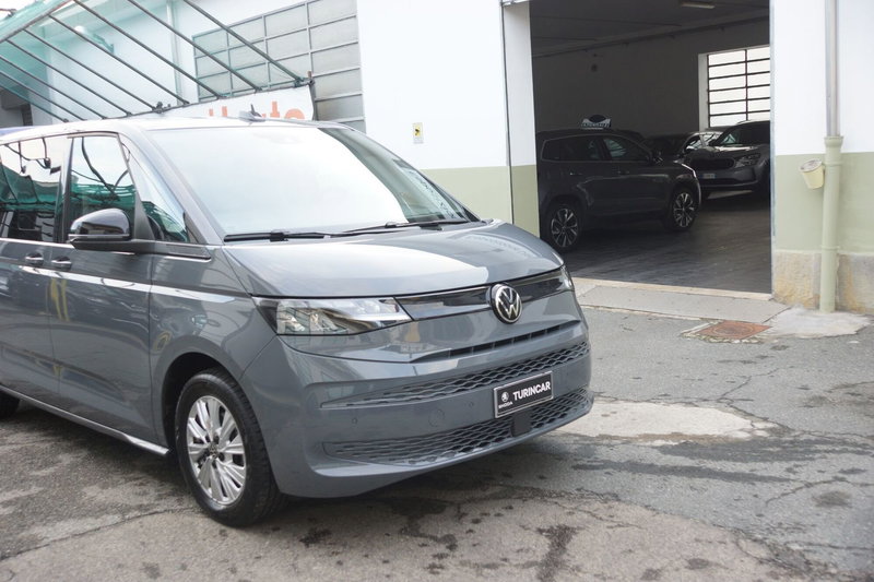 Volkswagen Multivan usata a Torino (7)