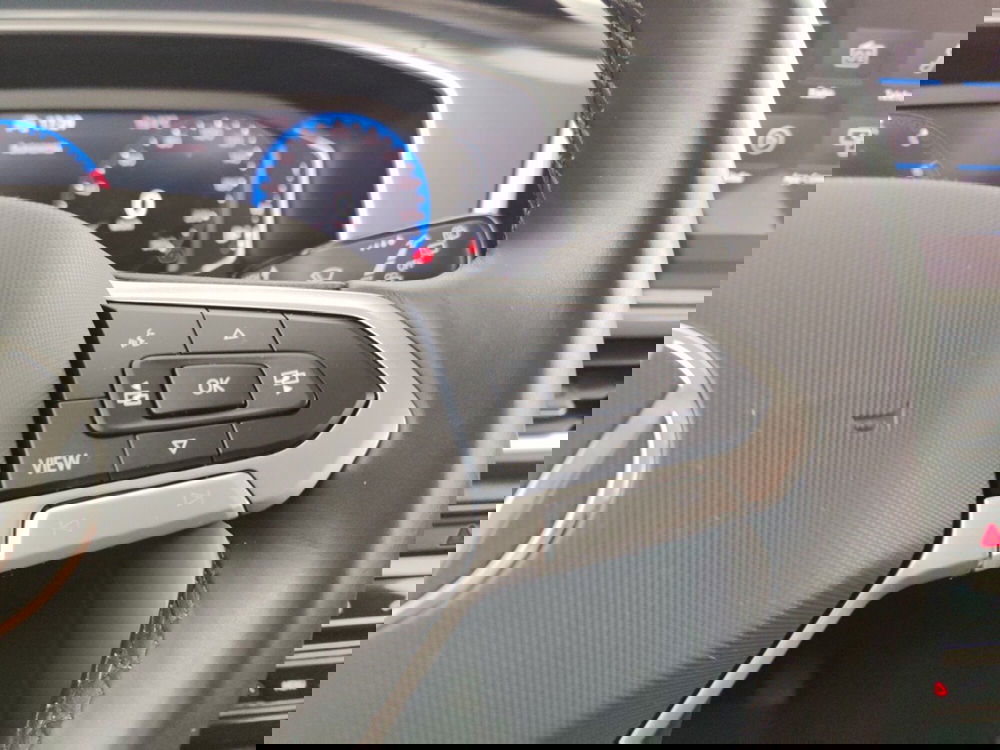 Volkswagen T-Roc usata a Massa-Carrara (13)