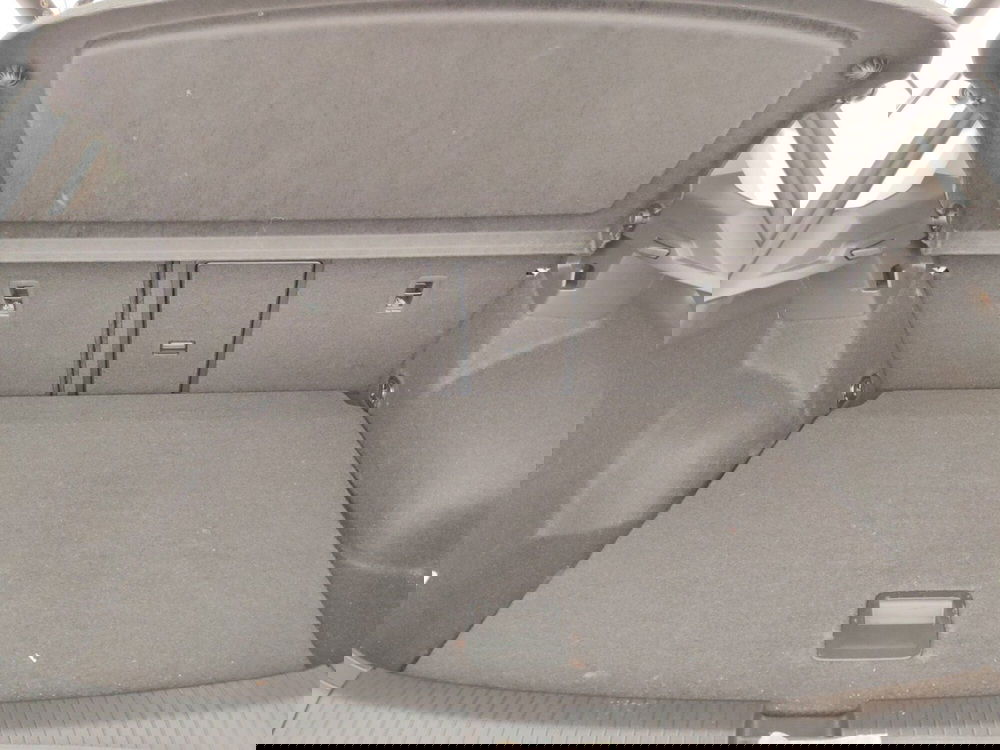 Volkswagen T-Roc usata a Massa-Carrara (16)