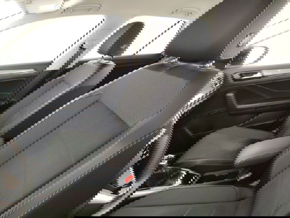 Volkswagen T-Roc usata a Massa-Carrara (9)