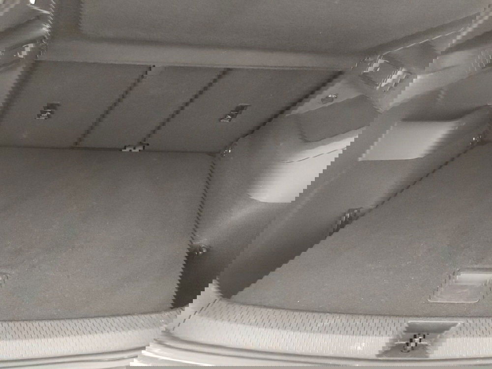 Volkswagen Tiguan usata a Napoli (10)