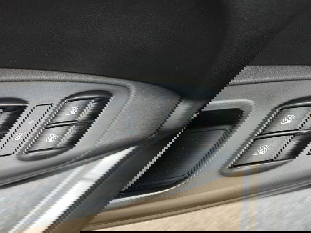 Fiat Doblò usata a Cremona (16)