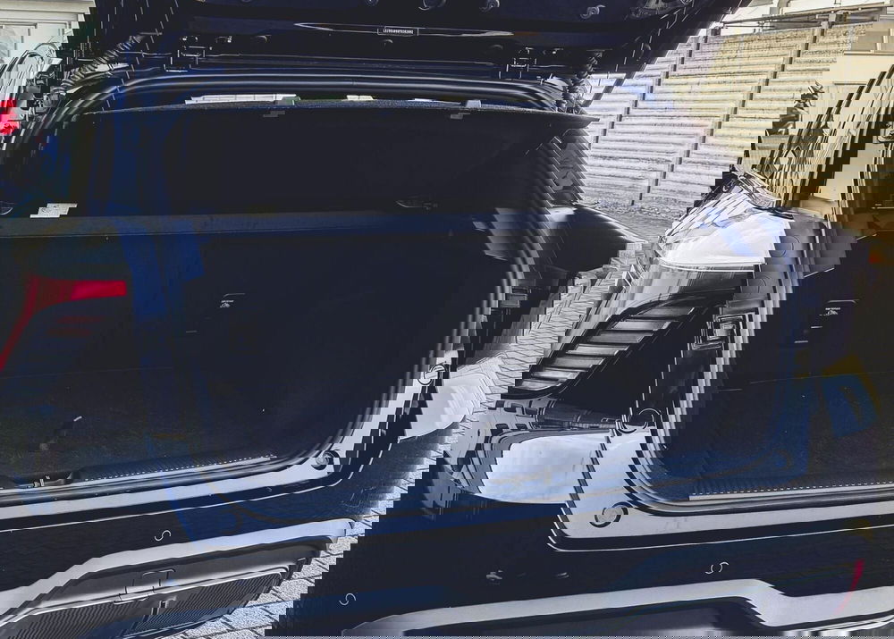 Mg MG4 usata a Vercelli (7)