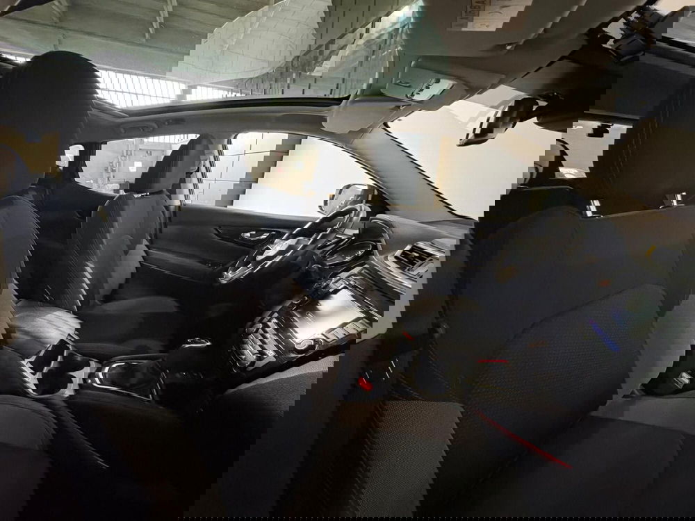 Nissan Qashqai usata a Monza e Brianza (16)